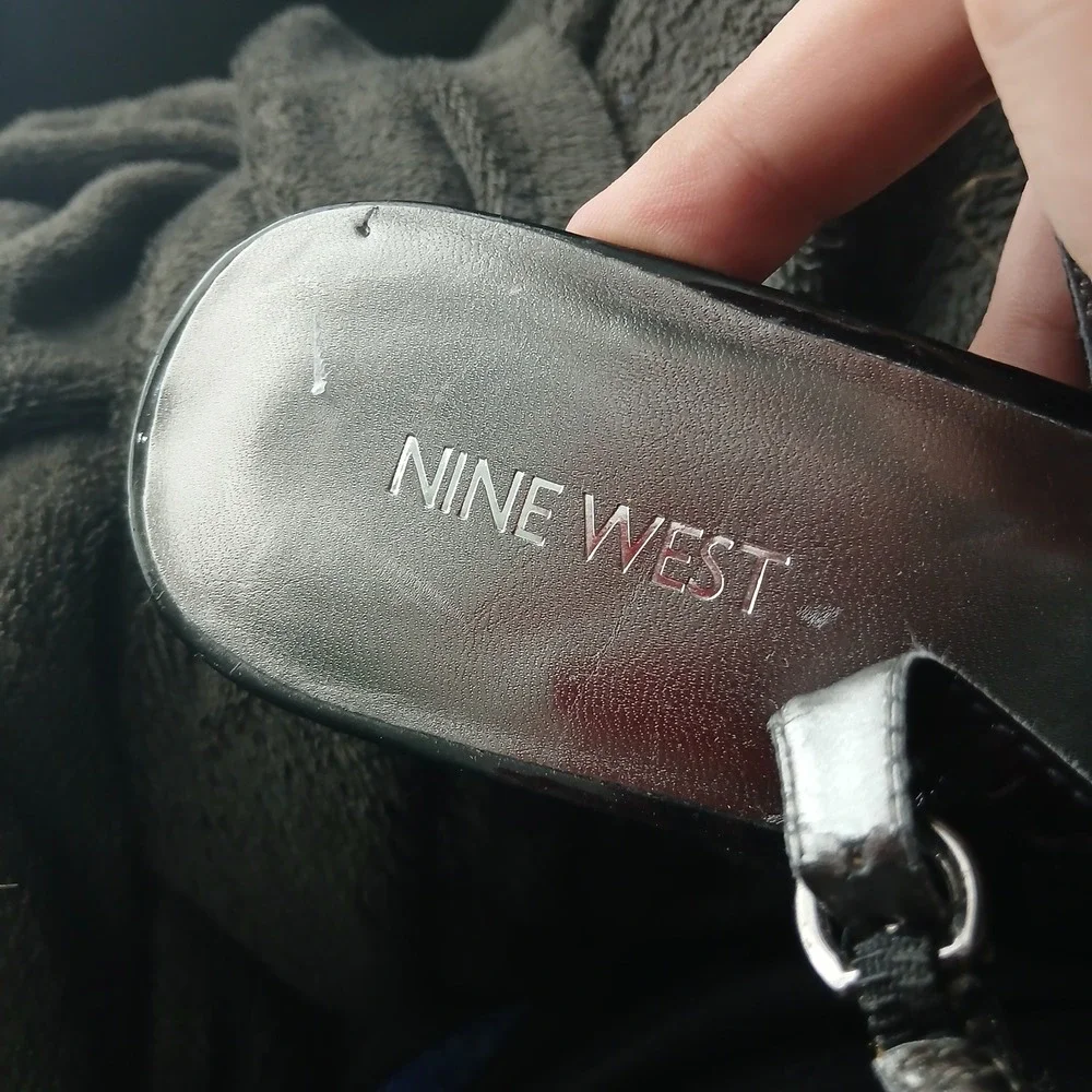 Nine West nine west